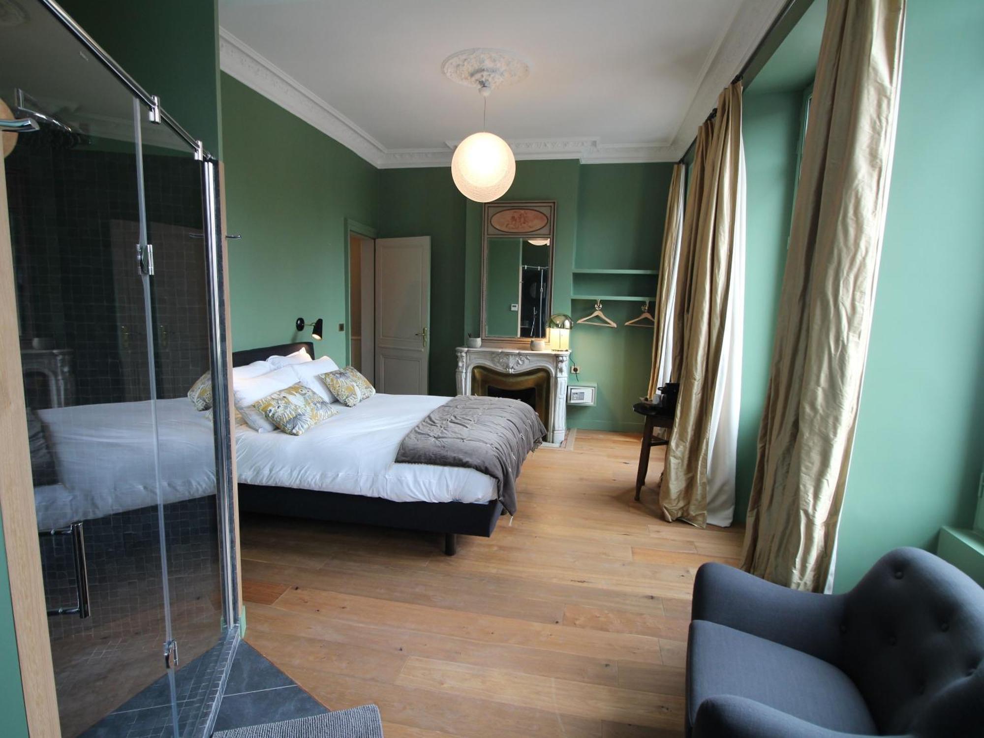B&B L'Escapade Bordelaise - Cote Jardin Bordeaux Room photo